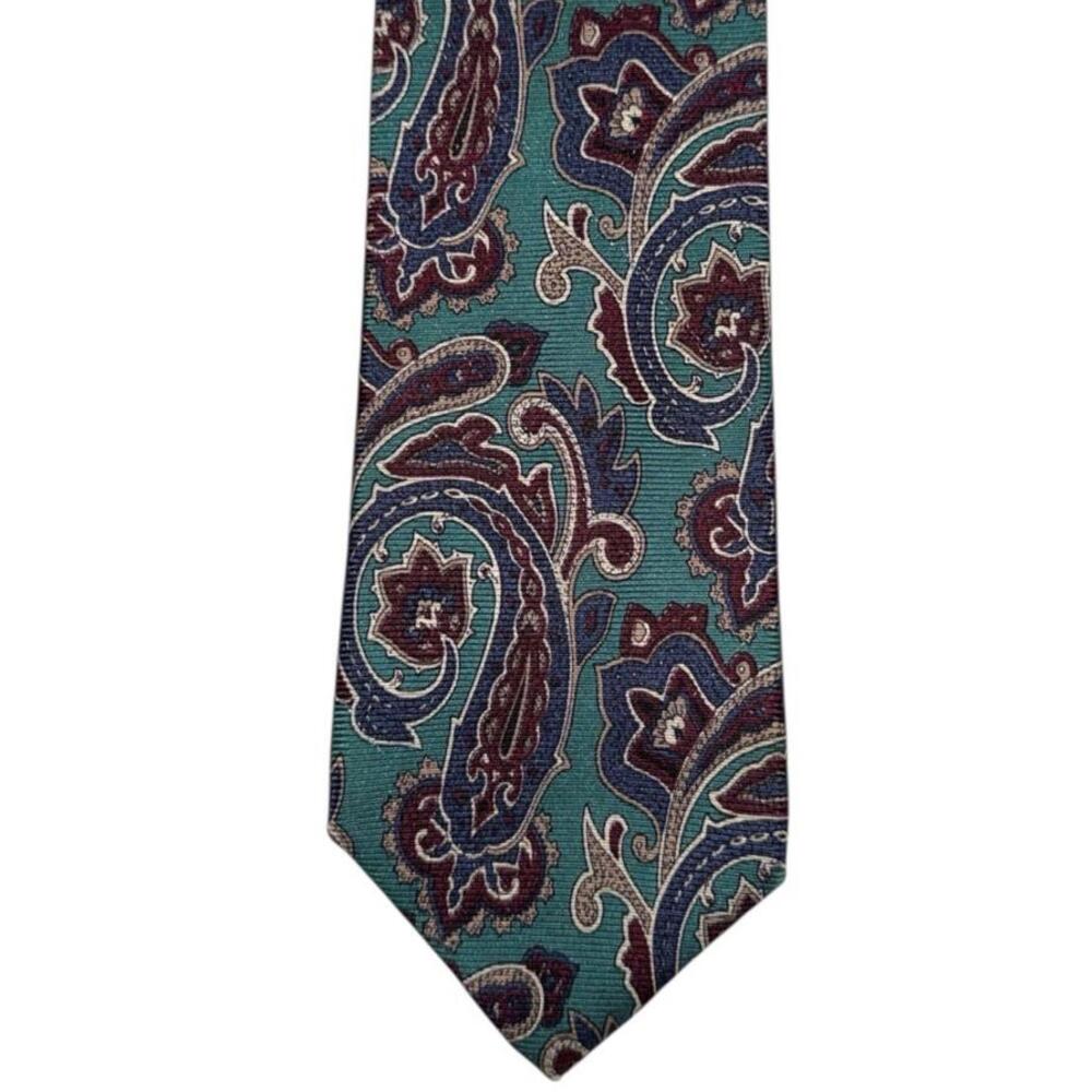 Hart Schaffner & Marx Paisley Silk Tie – Printed in Italy, Made in USA
